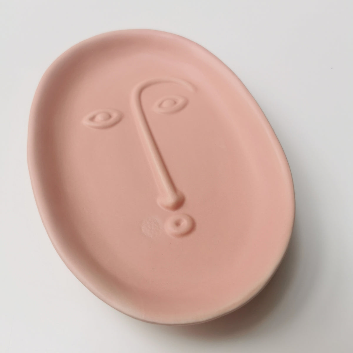 Face Trinket Dish Schmuckschale Matt Pink von Sass & Belle – Schmökerbox