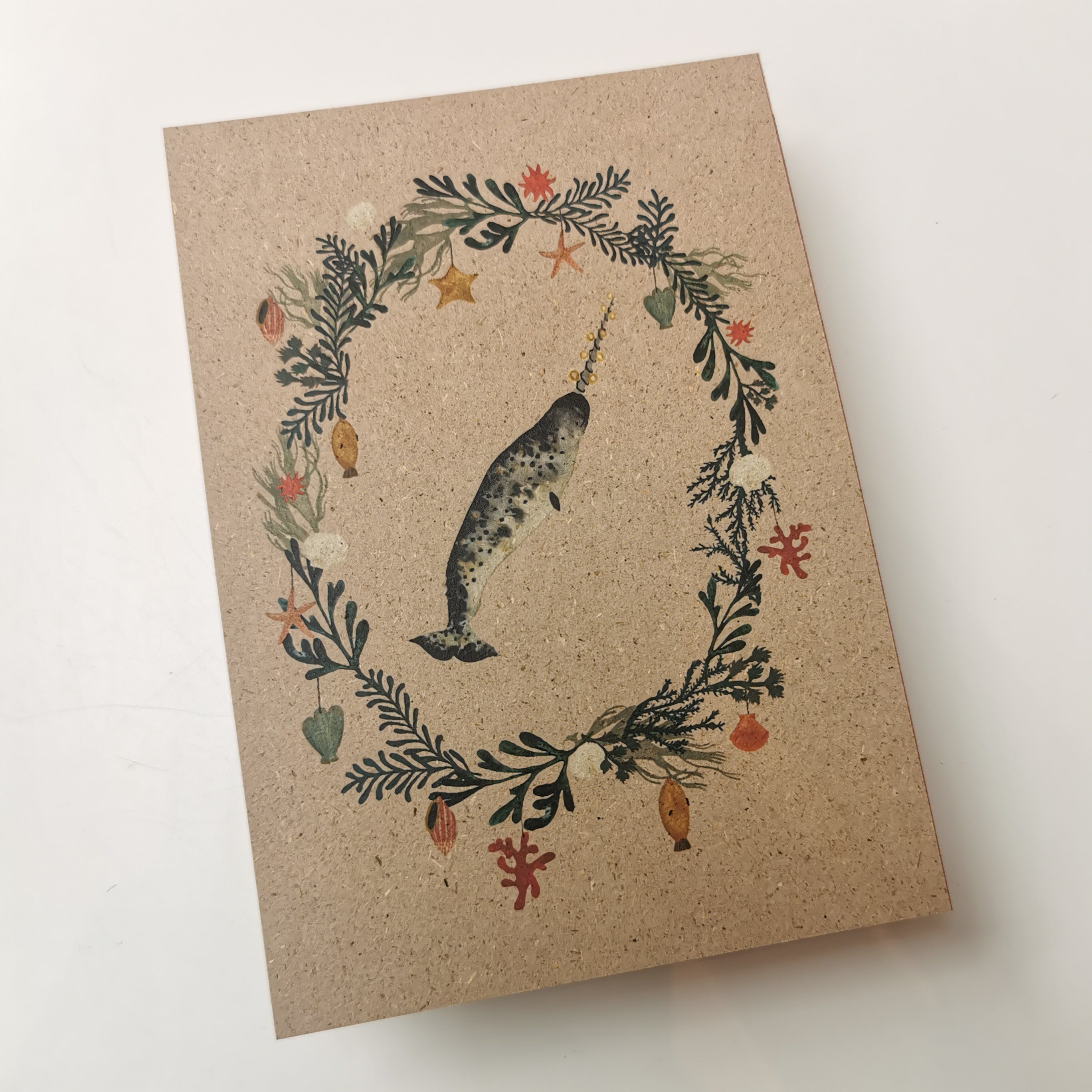 Postkarte weihnachtlicher Narwal von Bär von Pappe