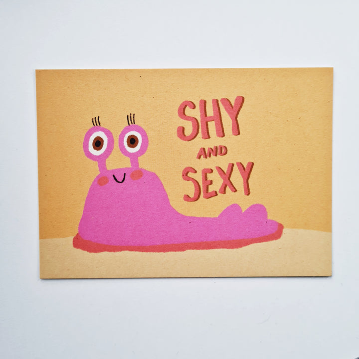 Shy and Sexy Postkarte von Slinga Illustration